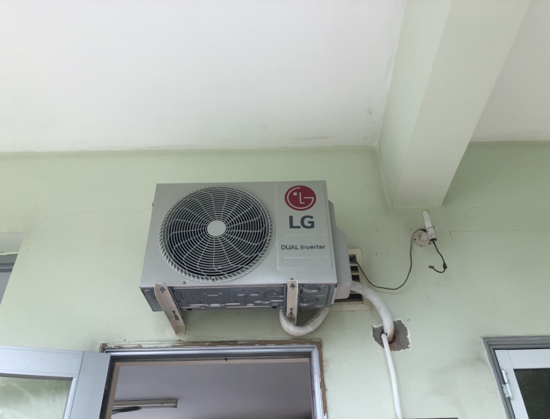 VỆ SINH MÁY LẠNH NHÀ Ở