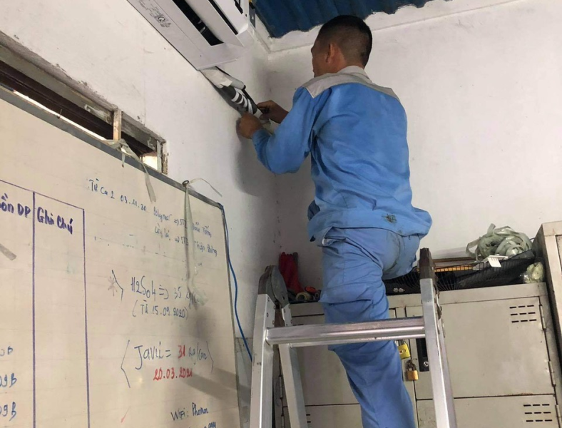 LẮP MÁY LẠNH NHÀ DÂN